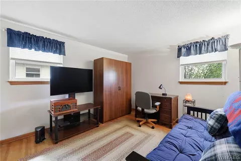 Bedroom - 86 Patsy Ln, Depew, NY 14043 photo 4 of 7