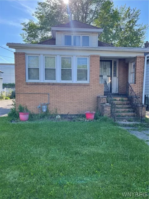 46 Amsterdam Ave, Buffalo, NY 14215