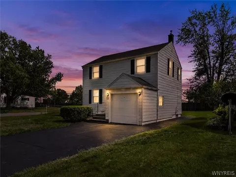 121 Southgate Rd, Cheektowaga, NY 14215
