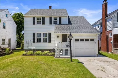 190 Springville Ave, Amherst, NY 14226