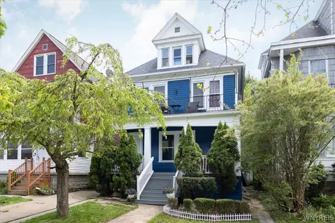 1679 Amherst St, Buffalo, NY 14214