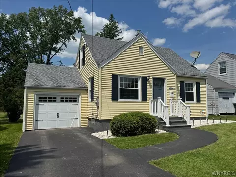 47 Allendale Ave, Jamestown, NY 14701