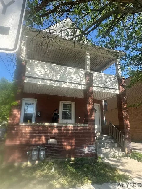639 16th St, Niagara Falls, NY 14301