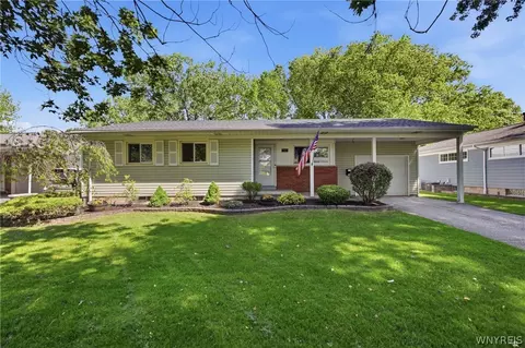 702 Ohio Ave, North Tonawanda, NY 14120