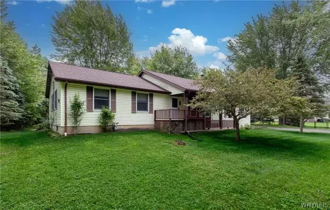 2145 Dodge Rd, East Amherst, NY 14051