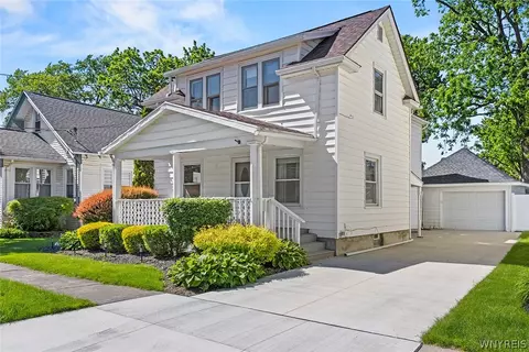 19 Millar Pl, Lockport, NY 14094