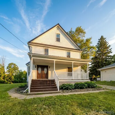 223 N Gravel Rd, Ridgeway, NY 14103