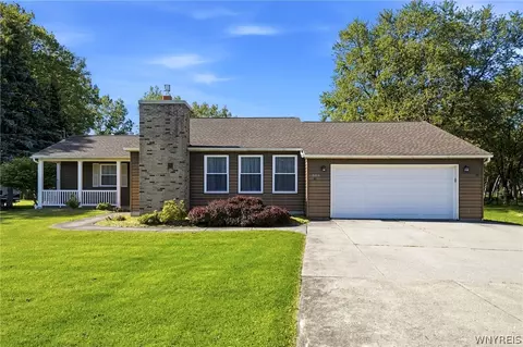 535 Seneca Creek Rd, West Seneca, NY 14224