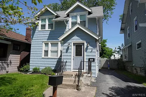 89 Tremaine Ave, Kenmore, NY 14217