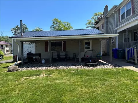 Exterior - 1874 Hess Rd, Appleton, NY 14008 photo 6 of 6