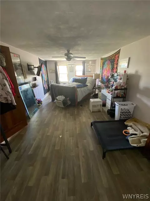 Bedroom - 1874 Hess Rd, Appleton, NY 14008 photo 1 of 7