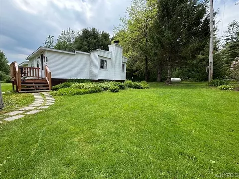 509 Bush Hill Rd, Farmersville, NY 14737