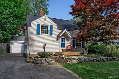 232 Highland Dr, Amherst, NY 14221