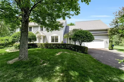 103 Sunset Blvd, Evans, NY 14006