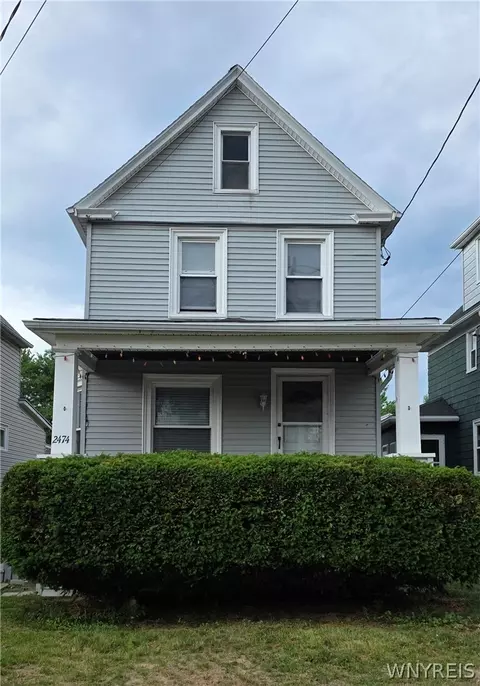 2474 Pierce Ave, Niagara Falls, NY 14301