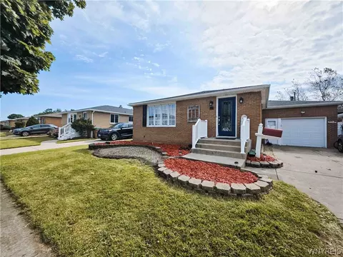 45 Fairelm Ln, Cheektowaga, NY 14227