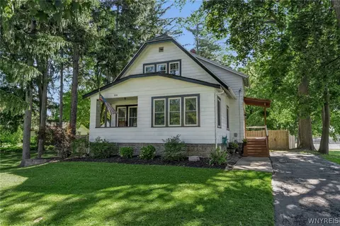254 State St, Batavia, NY 14020