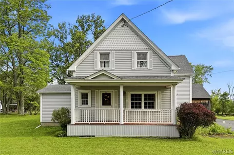 280 Bullis Rd, West Seneca, NY 14224