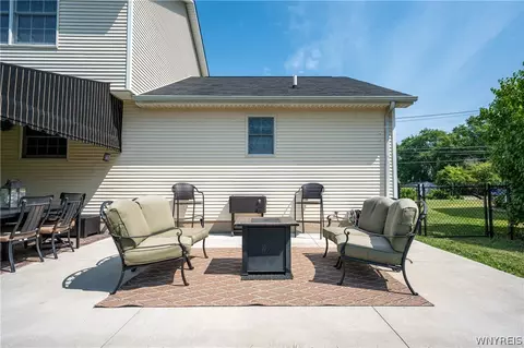 Exterior - 6748 E High St, Lockport, NY 14094 photo 2 of 7