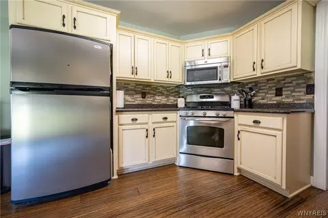 Kitchen - 6748 E High St, Lockport, NY 14094 photo 3 of 4