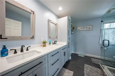 Bath - 6748 E High St, Lockport, NY 14094 photo 2 of 6