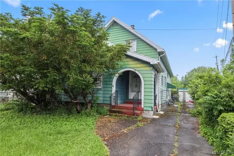 270 Comstock Ave, Buffalo, NY 14215