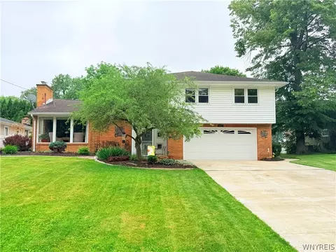 4573 Marie Dr, Hamburg, NY 14075