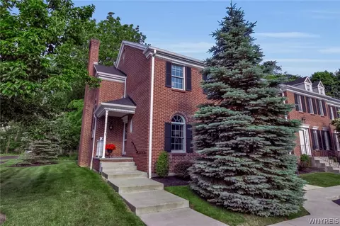 277 Main St #14C, Aurora, NY 14052