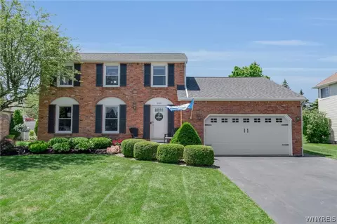 209 Mcnair Rd, Amherst, NY 14221