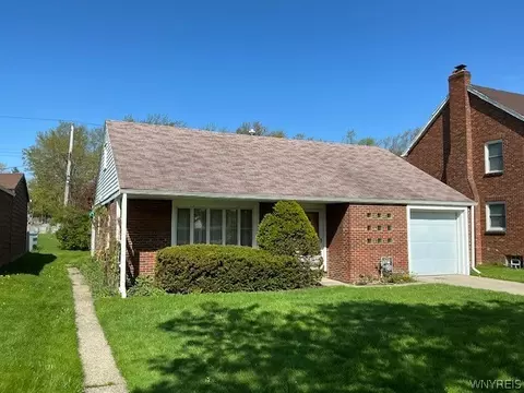 83 S Shore Blvd, Lackawanna, NY 14218