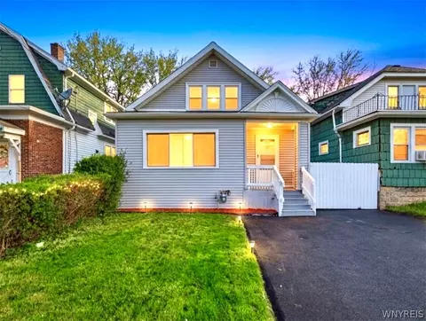122 Dartmouth Ave, Buffalo, NY 14215