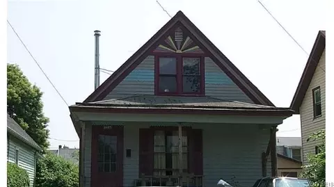 1657 Linwood Ave, Niagara Falls, NY 14305