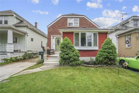 106 Pierce St, Buffalo, NY 14206
