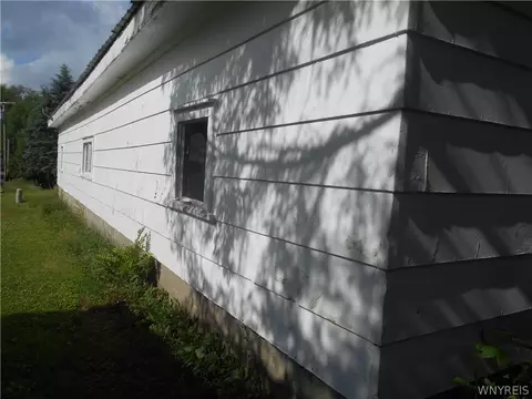 15 Sunset Dr, Delevan, NY 14042 photo 19