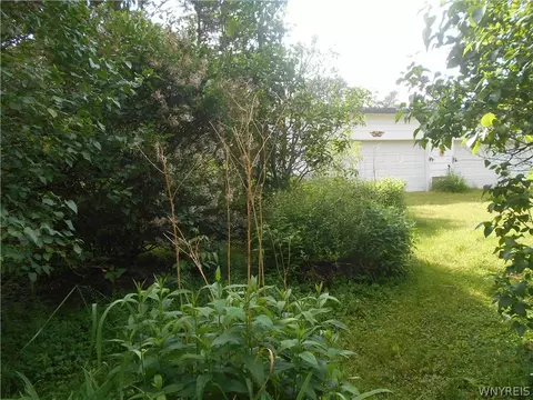 15 Sunset Dr, Delevan, NY 14042 photo 23