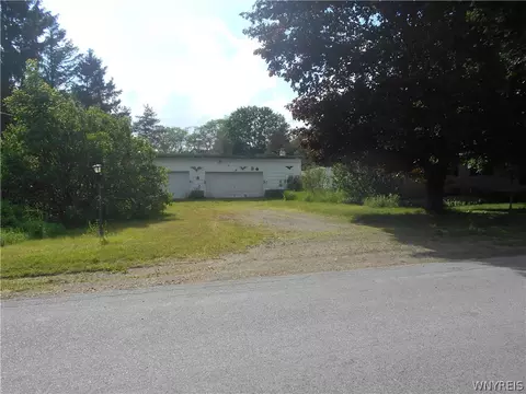 15 Sunset Dr, Delevan, NY 14042 photo 5