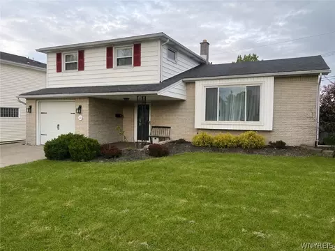 111 Caprice Dr, Cheektowaga, NY 14227