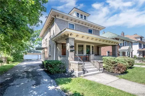 121 W Humboldt Pkwy, Buffalo, NY 14214