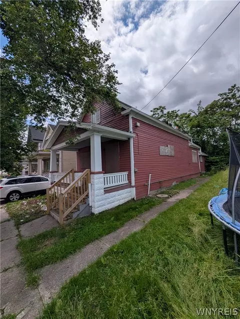 210 Person St, Buffalo, NY 14212