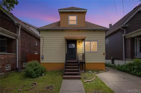 35 Reo Ave, Buffalo, NY 14211