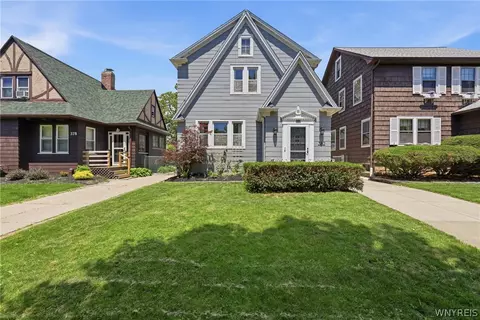 382 Mckinley Ave, Buffalo, NY 14217
