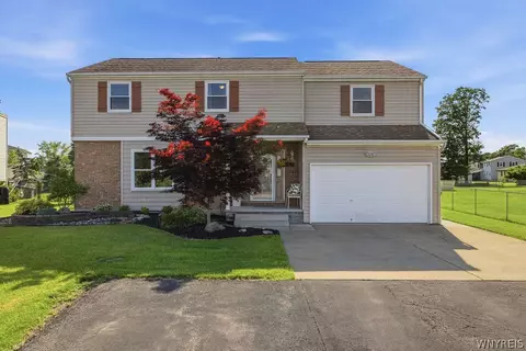 6922 Walmore Rd, Wheatfield, NY 14304
