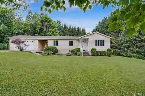 9411 Very Rd, Machias, NY 14101
