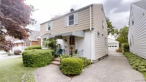349 Maynard Dr, Amherst, NY 14226