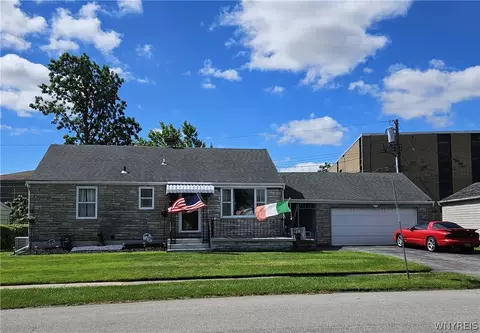 11 Loretto Dr, Cheektowaga, NY 14225