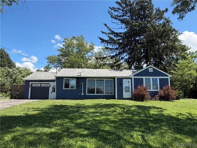 9813 Gowanda State Rd, Eden, NY 14057