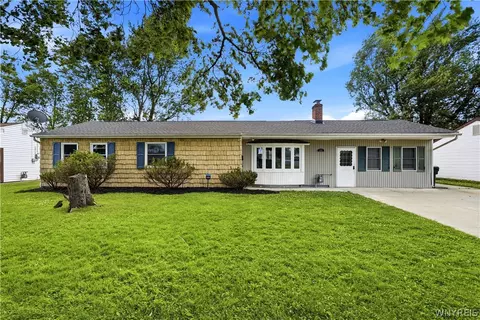 66 Alys Dr E, Depew, NY 14043