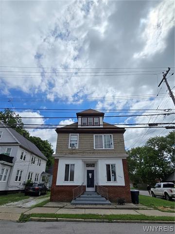 1330 Electric Ave, Lackawanna, NY 14218