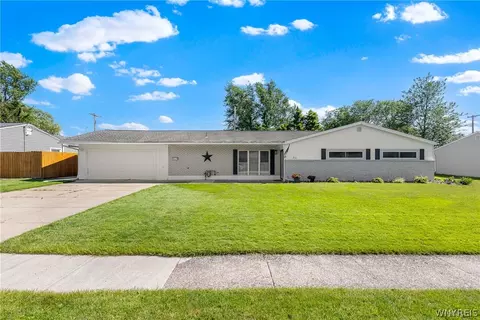 51 Donna Ct, Depew, NY 14043