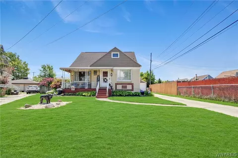4 Amurra Ct, Cheektowaga, NY 14225